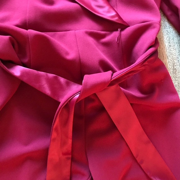 Red Tuxedo Jumpsuit Adrianna Papell - Picture 6 of 8